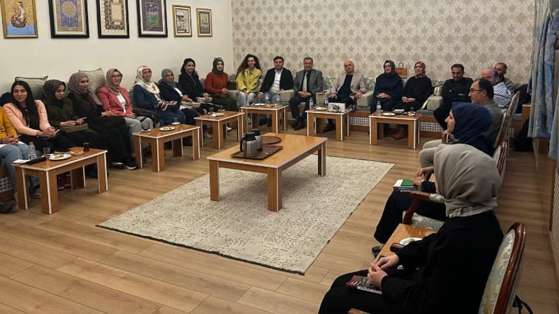 Yozgat'ta NEFES Projesi Kapsamında Öğretmen Okuma Kulübü Toplantısı