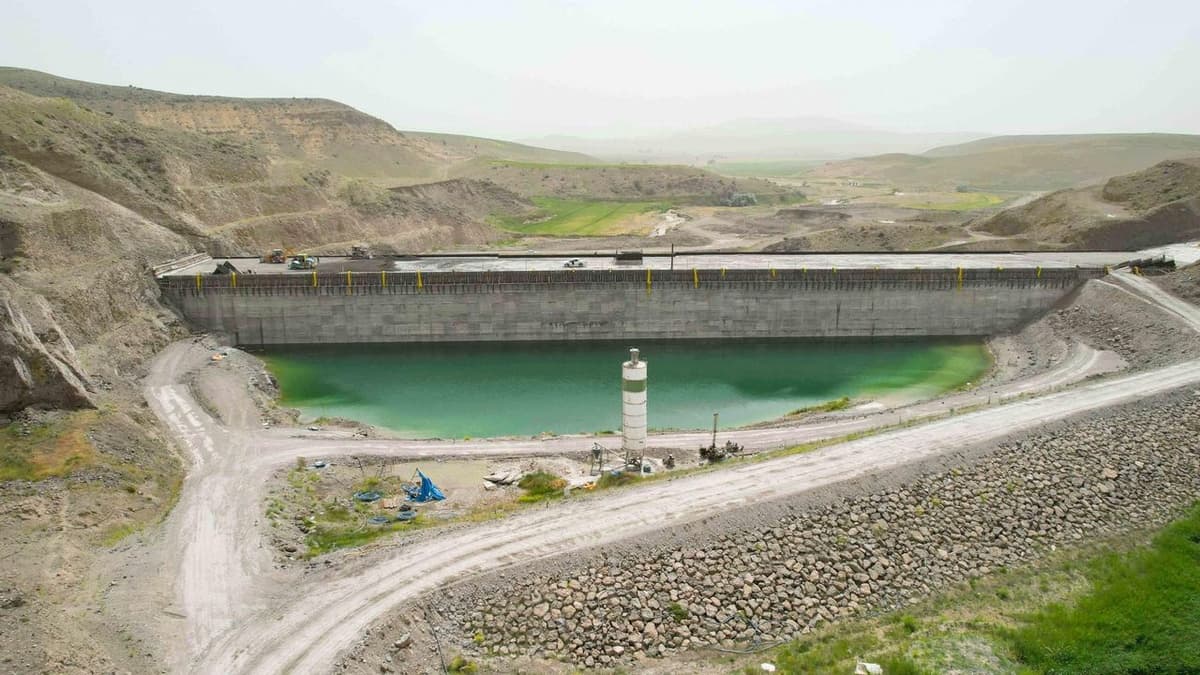 Yerköy İnandık Barajı Sulaması İnşaatında Çalışmalar Devam Ediyor
