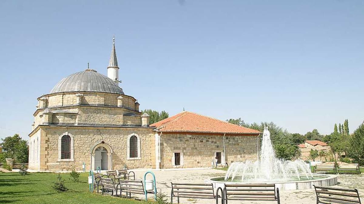 Emirci Sultan Türbesi: Yozgat'ın Manevi Mihenk Taşı