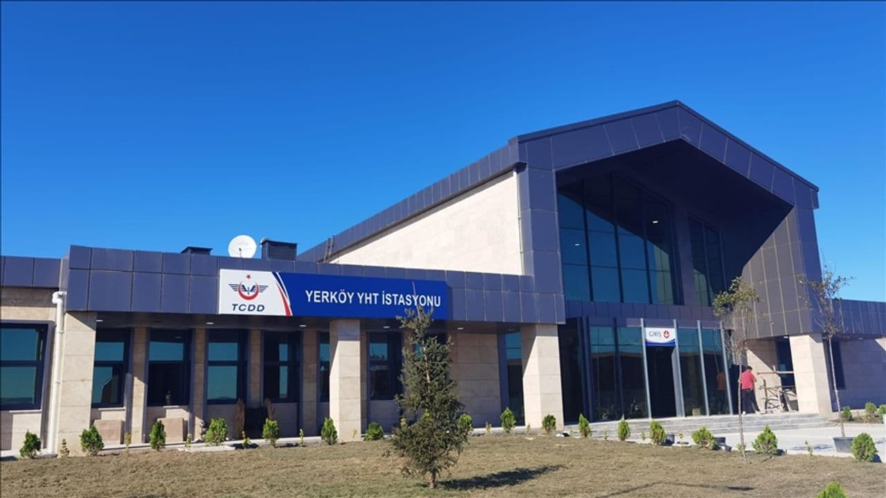 Yerköy: Demiryolunun Şekillendirdiği Yozgat İlçesi